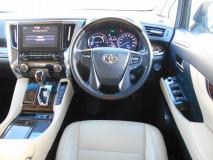 TOYOTA ALPHARD HYBRID 2018