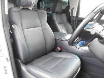 TOYOTA ALPHARD 2018