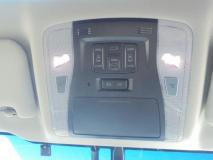 TOYOTA VELLFIRE 2017