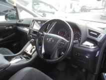 TOYOTA ALPHARD 2017