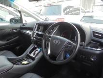 TOYOTA ALPHARD 2018