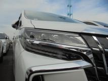 TOYOTA ALPHARD 2018