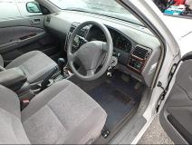 TOYOTA CORONA PREMIO 1999