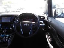 TOYOTA VELLFIRE 2017