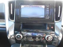 TOYOTA VELLFIRE 2017