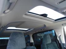 TOYOTA VELLFIRE 2017