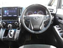 TOYOTA VELLFIRE 2016