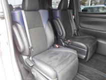 TOYOTA VELLFIRE 2016