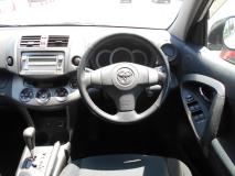 TOYOTA RAV4 2009