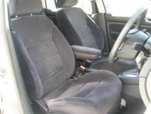 VOLKSWAGEN GOLF WAGON 2002