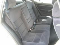 VOLKSWAGEN GOLF WAGON 2002