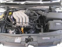 VOLKSWAGEN GOLF WAGON 2002