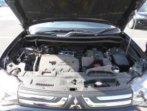 MITSUBISHI OUTLANDER 2013