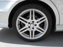 MERCEDES BENZ E-Klasse 2009