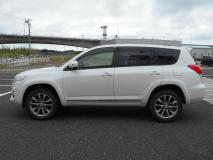 TOYOTA VANGUARD 2013