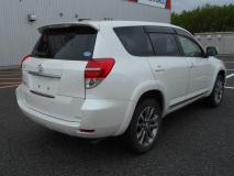 TOYOTA VANGUARD 2013