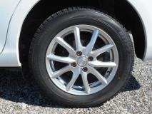 TOYOTA COROLLA AXIO 2013