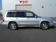 SUBARU FORESTER 2001