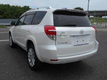 TOYOTA VANGUARD 2011