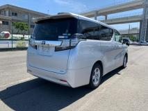 TOYOTA VELLFIRE 2017