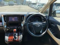 TOYOTA VELLFIRE 2017