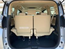 TOYOTA VELLFIRE 2017