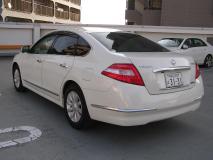 NISSAN TEANA 2010