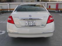 NISSAN TEANA 2010
