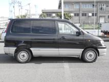 TOYOTA Townace Noah 2001