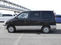 TOYOTA Townace Noah 2001