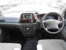 TOYOTA Townace Noah 2001