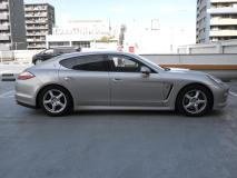 PORSCHE PANAMERA 2010