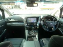 TOYOTA ALPHARD 2018