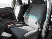 TOYOTA HARRIER 2009