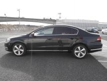 VOLKSWAGEN PASSAT 2012