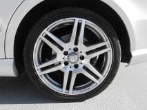 MERCEDES BENZ E-CLASSE 2012