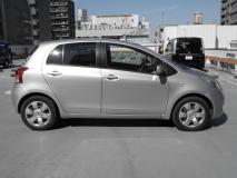 TOYOTA VITZ 2006