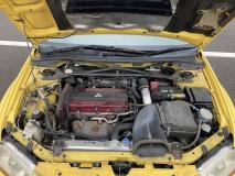 MITSUBISHI LANCER EVOLUTION 2001