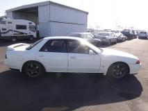NISSAN SKYLINE 1992