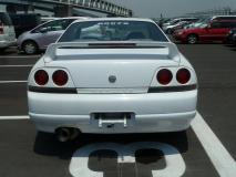 NISSAN SKYLINE 1996