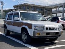 NISSAN RASHEEN 1996