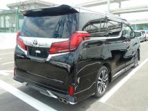 TOYOTA ALPHARD 2018