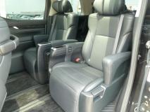 TOYOTA ALPHARD 2018