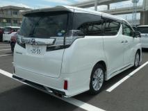 TOYOTA VELLFIRE 2017