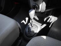 TOYOTA VITZ 2006