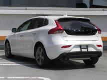 VOLVO V40 2014