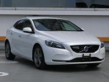 VOLVO V40 2014