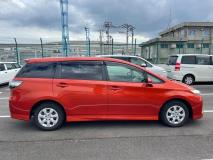 TOYOTA WISH 2017