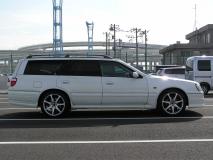 NISSAN STAGEA 2001