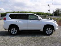 TOYOTA LAND CRUISER PRADO 2011